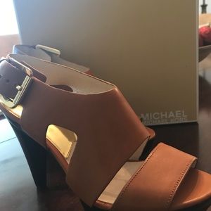 Michael Kors New With Tags Carla Platform Shoes